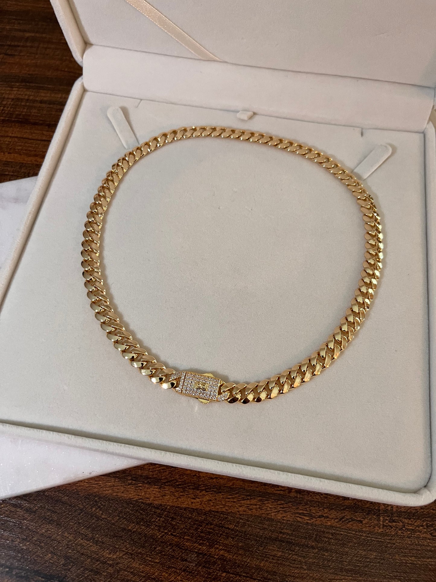 8MM CUBAN SOLID GOLD CHOKER