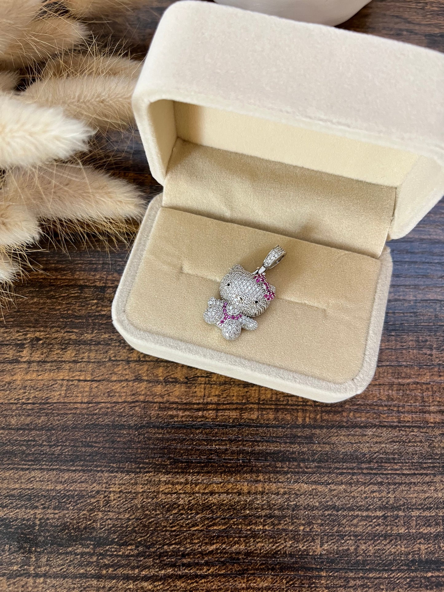 KITTY SILVER PENDANT