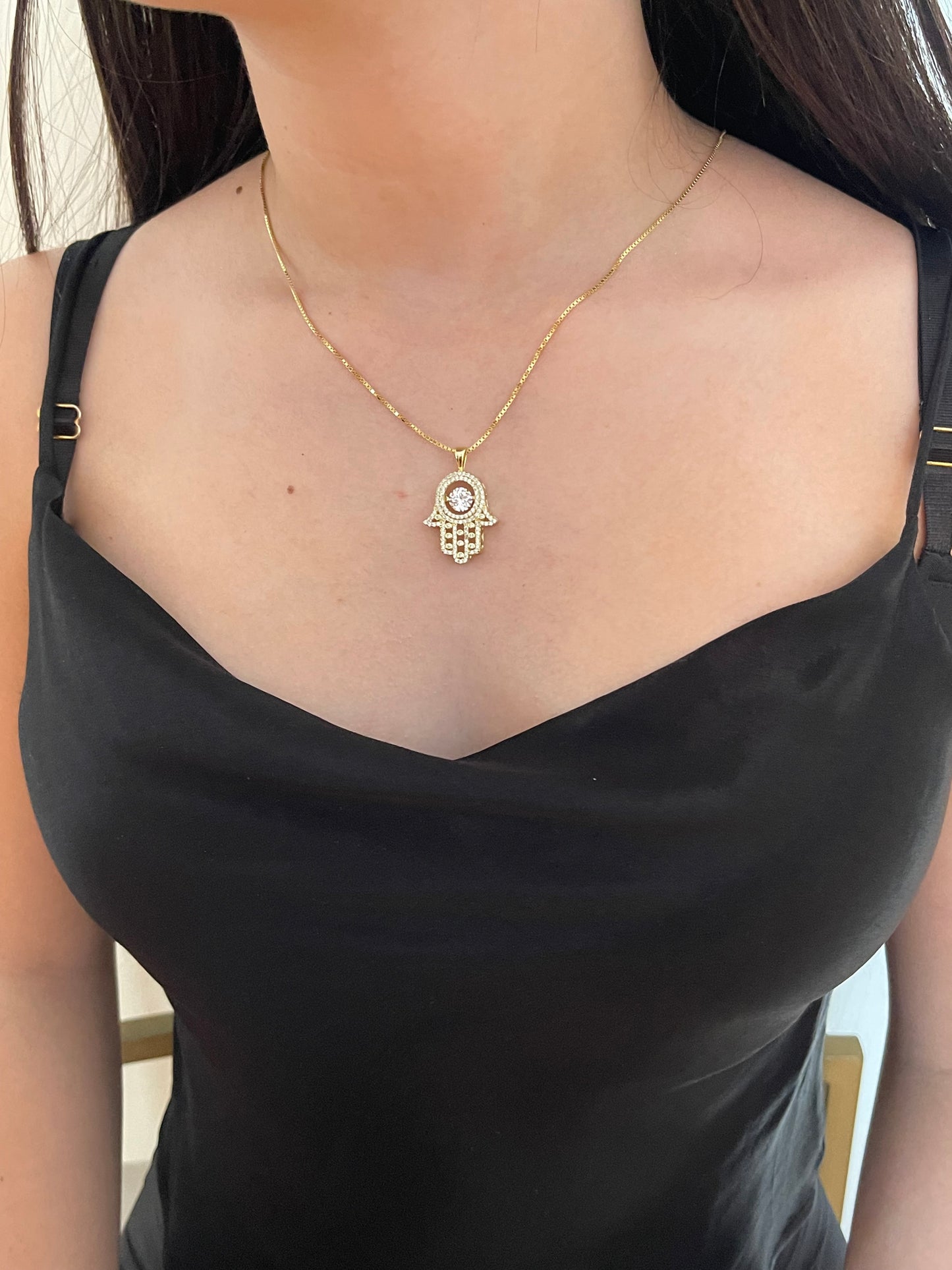 MANATÍ HAND NECKLACE