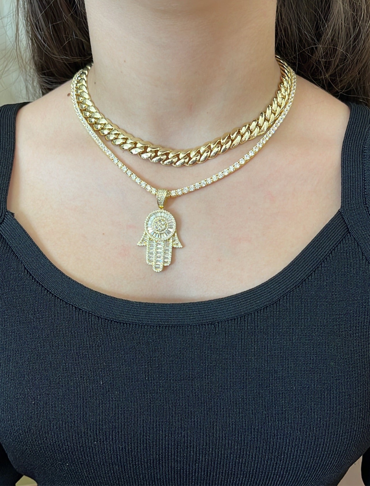 HORUS GOLD HAMSA NECKLACE