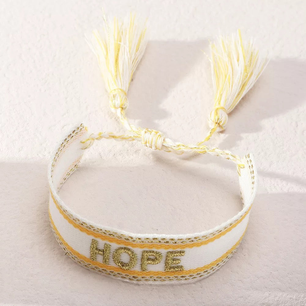 STRING BRACELET