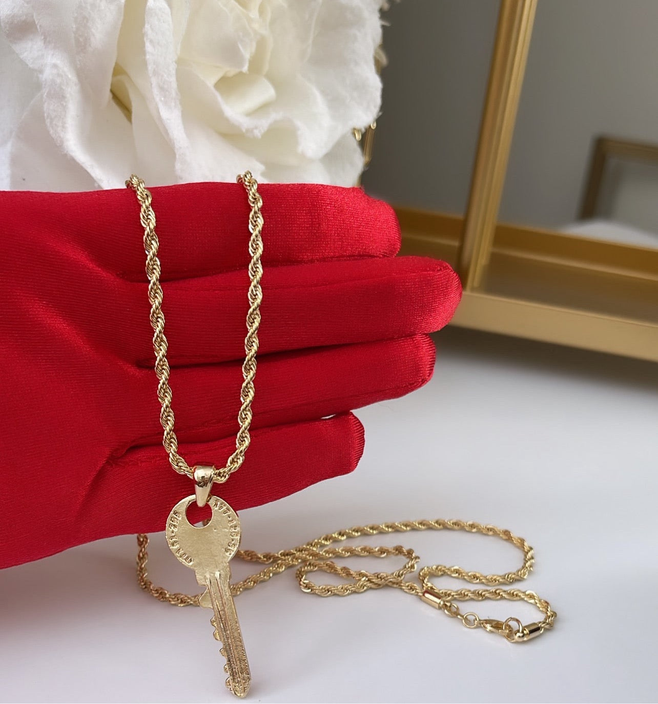 GOLD KEY NECKLACE