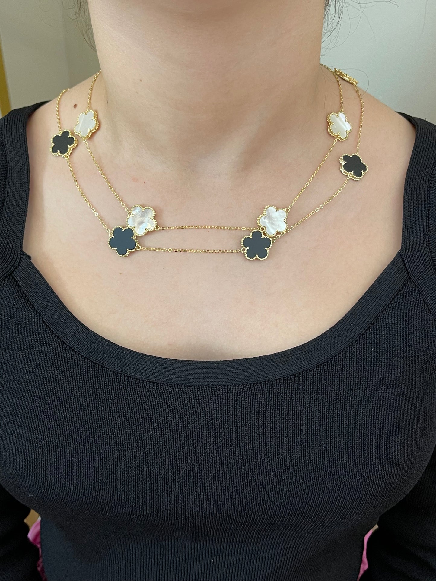 CLEFF CHOKER NECKLACE