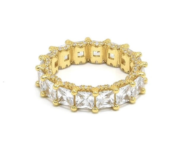 KHLOE ETERNITY GOLD BAND RING