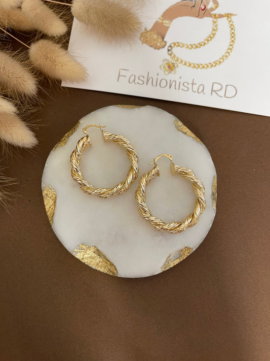 VINTAGE GOLD HOOPS