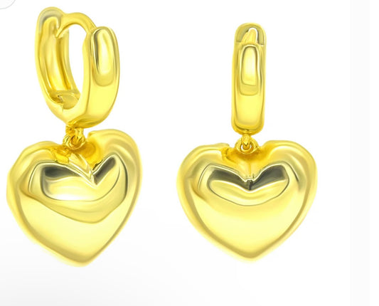 GOLD HEART HOOP