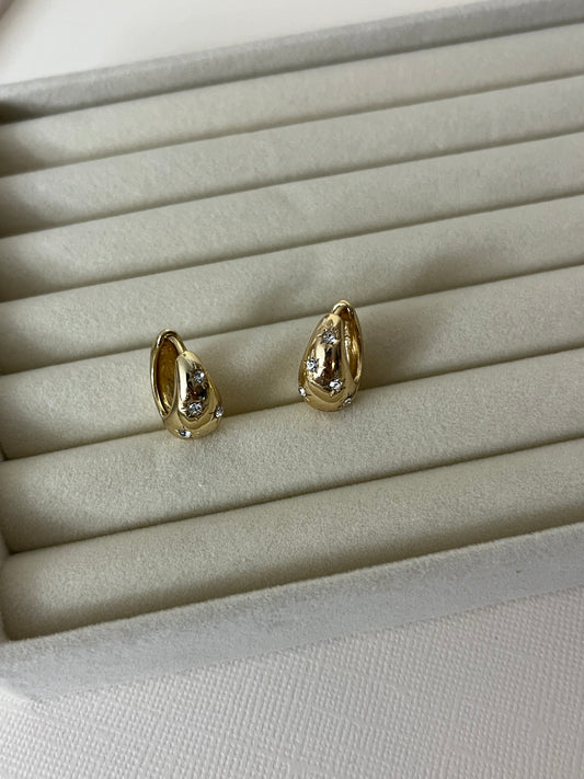 GOLD MINI HOOP