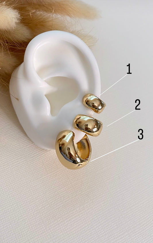 CHUNKI GOLD HOOPS