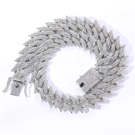 MILANI SILVER NECKLACE