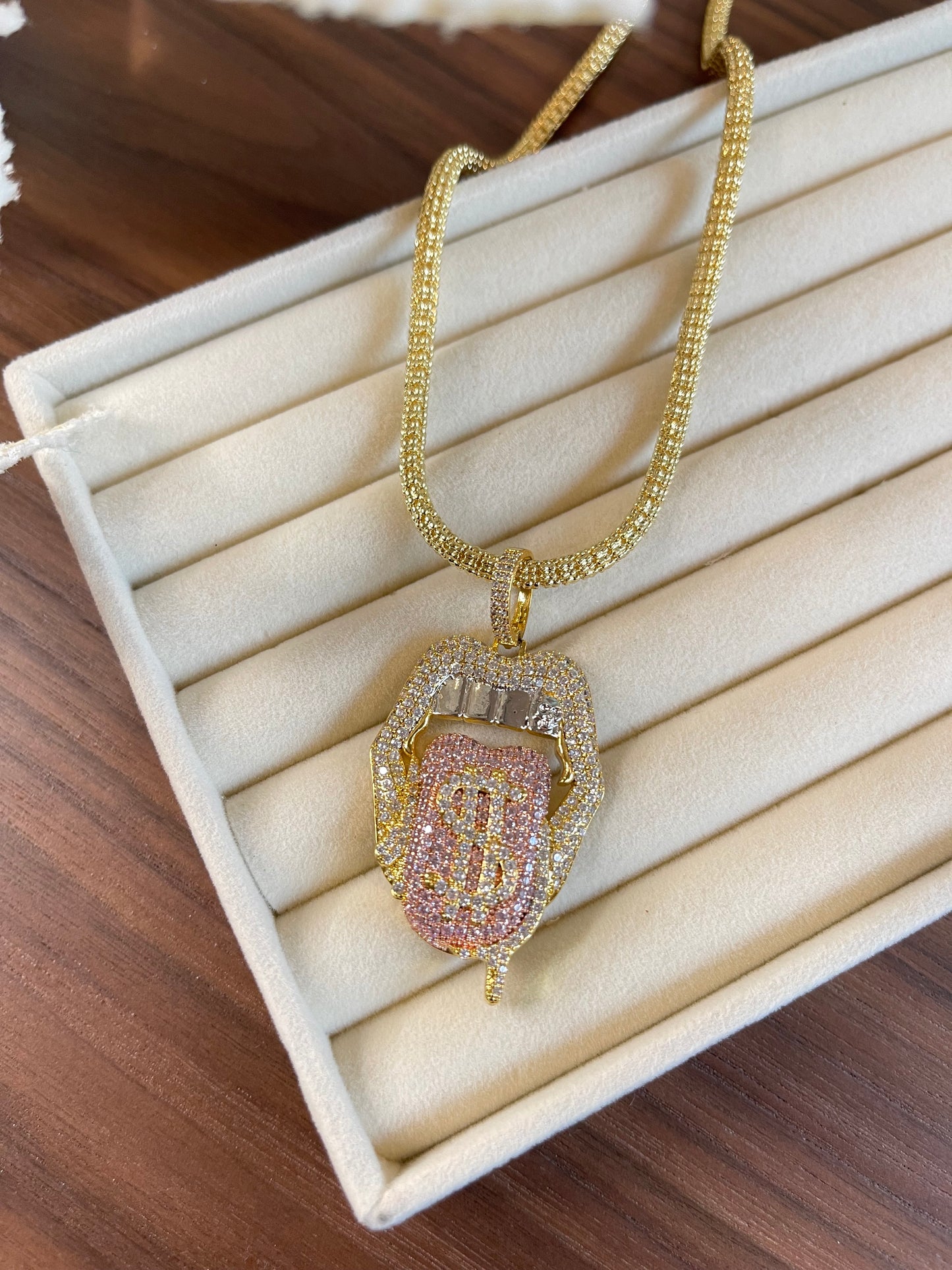 CARDY GOLD ICE MOOM NECKLACE