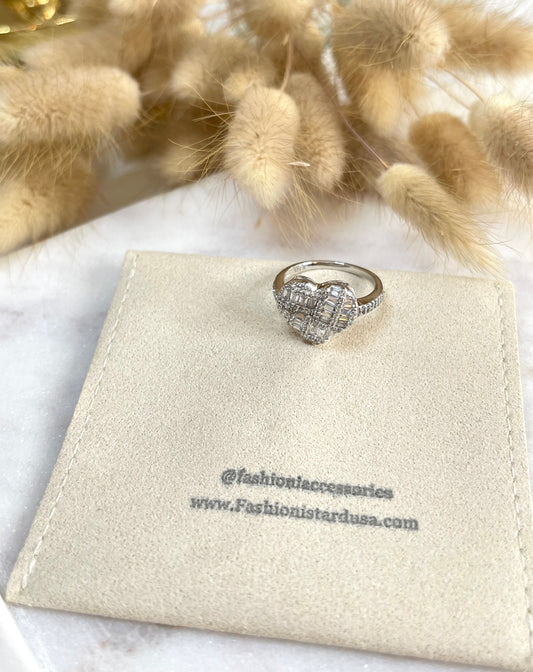 ICI HEART RING
