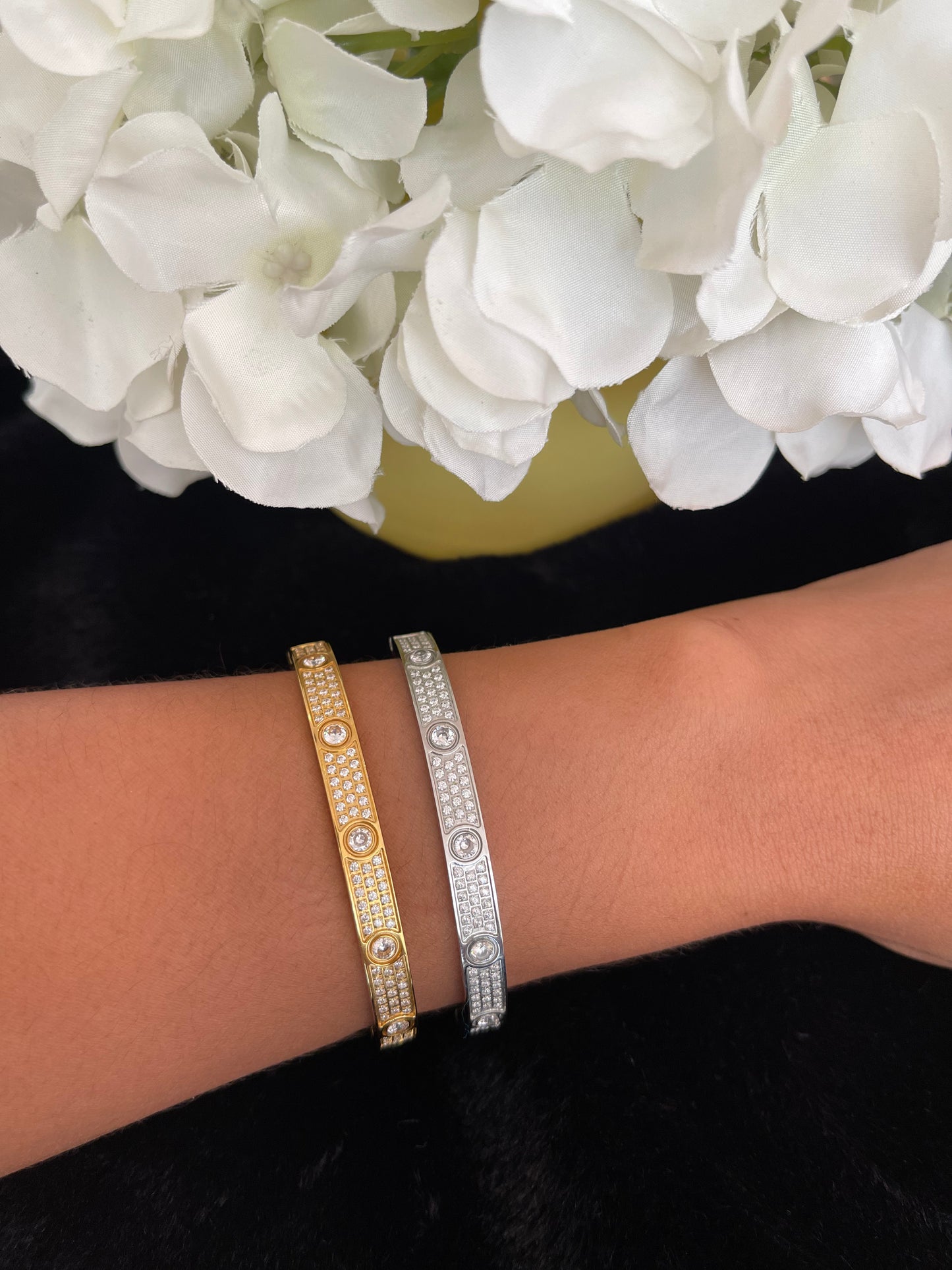 LOVE DIAMOND BRACELET