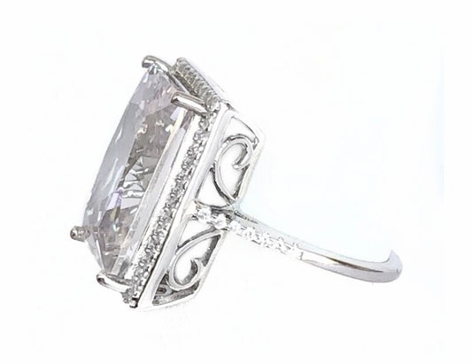 KIM DIAMOND RING
