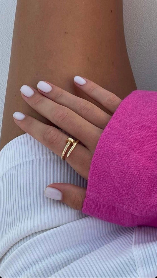 CLASSIC CLAVO RING