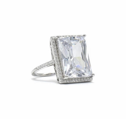 KIM DIAMOND RING