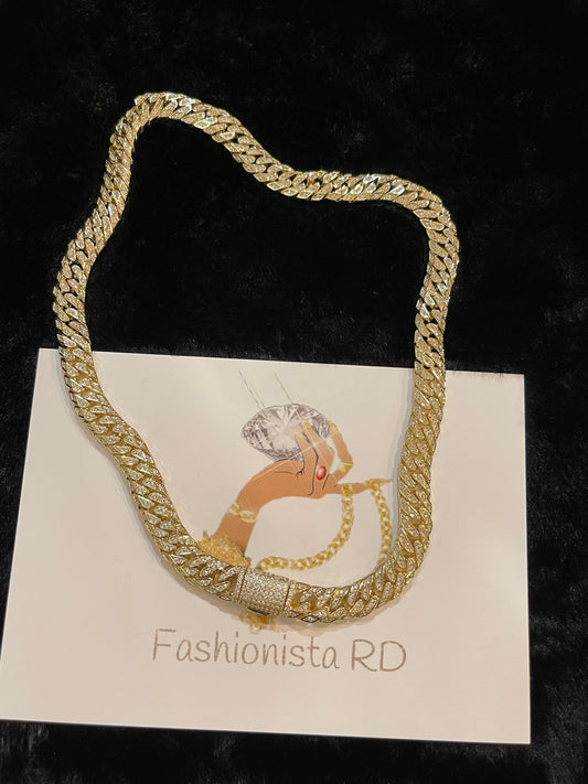 ZULU GOLD NECKLACE