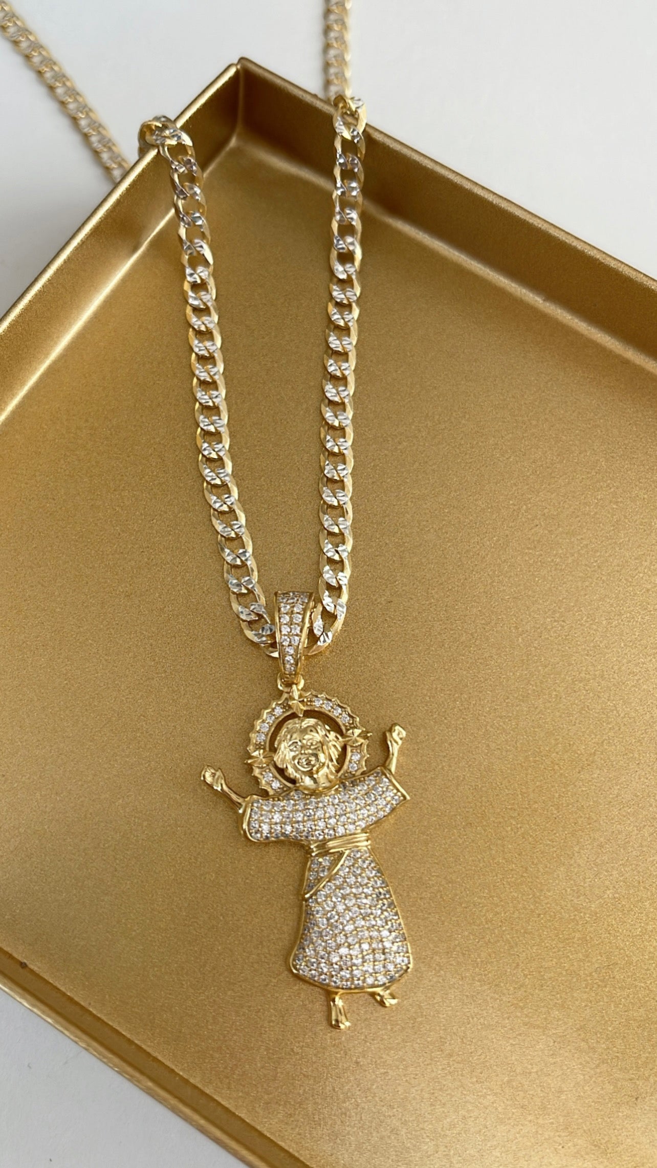 ICE DIVINO NIÑO NECKLACE