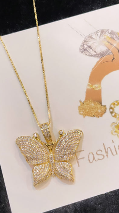 GOLD BUTTERFLY NECKLACE